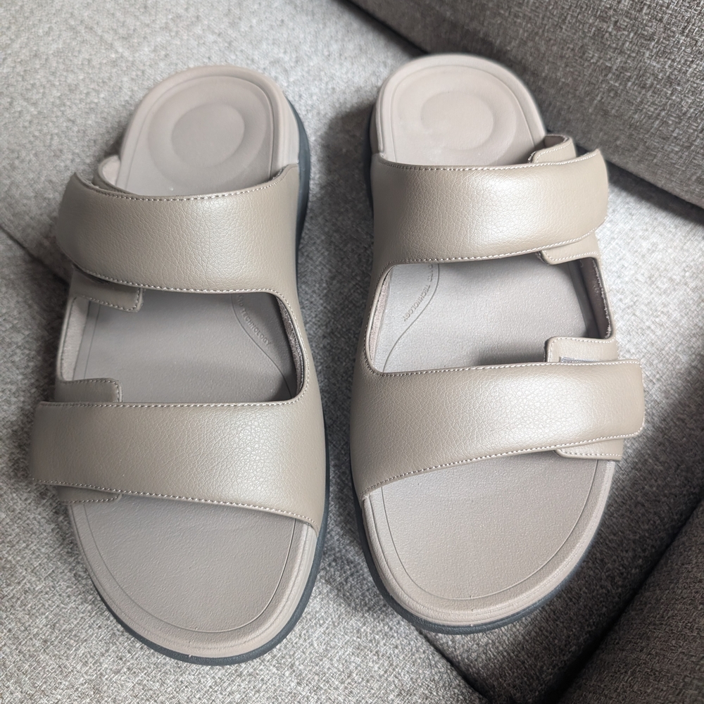 Fitflop Black Slide Sandals